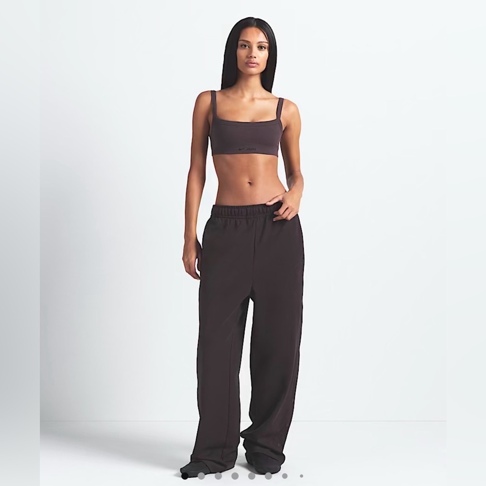 NikeSKIMS Matte Tricot Side-snap Pants